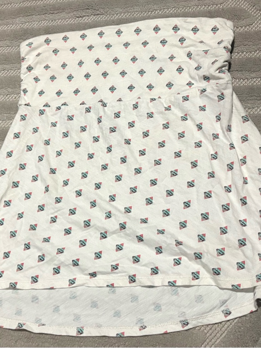 Carve Designs White Strapless Top with Teal & Pink Diamond Motif
